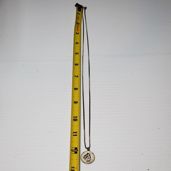 Saint Anthony Holding Baby Jesus Charm Necklace Religious Religion Spiritual 24" - Picture 4 of 4